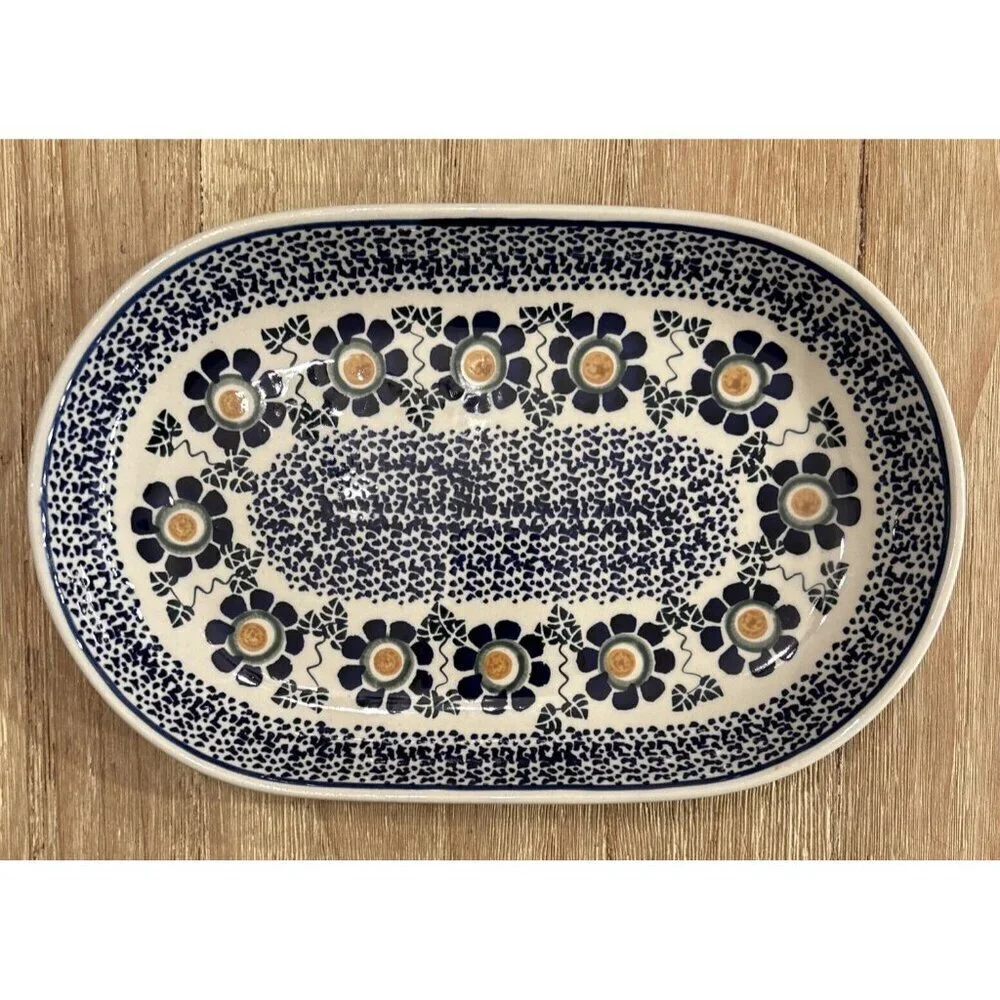 Boleslawiec Polish Pottery Oval Serving Platter Flower Blue Yellow 12.5